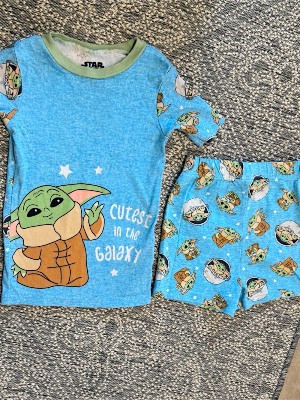 New Star Wars Boys Short Sleeve Pajamas Set Size 5 Shirt Shorts Grogu